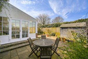 Photo 16- click for photo gallery